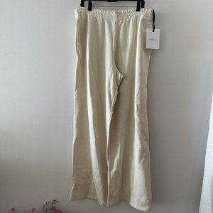NWT MONCLER SWEATPANTS LIGHT BEIGE Sz L MSRP $575 Pants